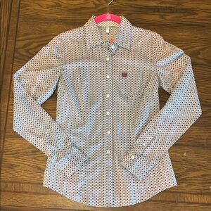 Stylish Women’s Button Up